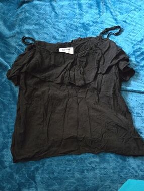 Old Navy Black Cold-Shoulder Camisole Top